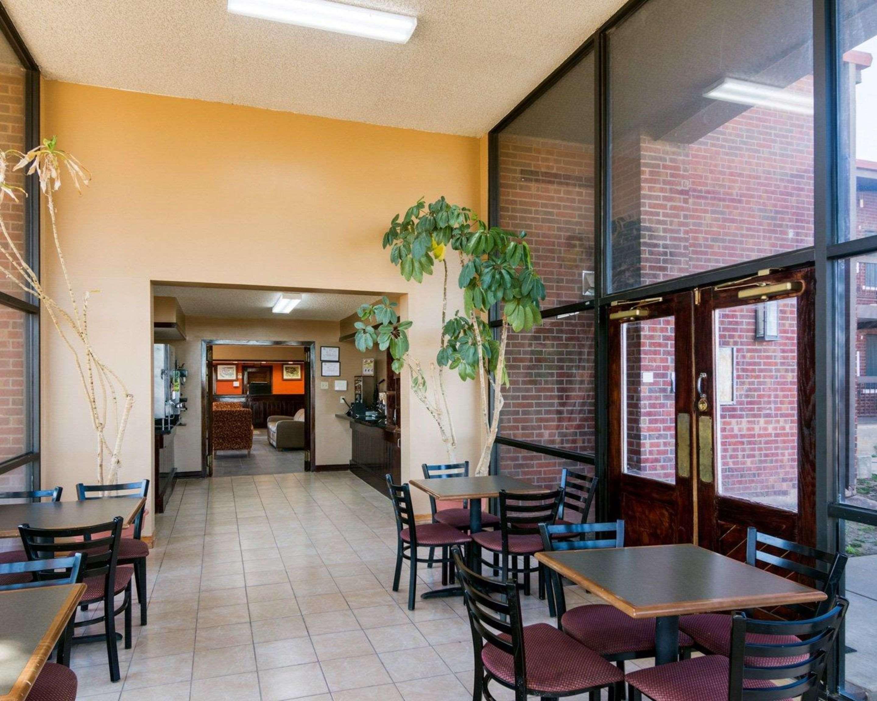 Econo Lodge Wichita Falls Downtown Exteriér fotografie